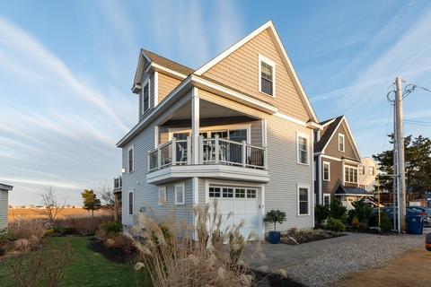 8 Ina Ave, Hampton, NH 03842 photo 1