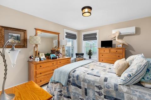 8 Ina Ave, Hampton, NH 03842 photo 29