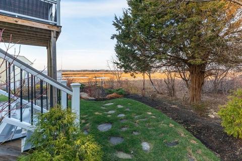8 Ina Ave, Hampton, NH 03842 photo 9
