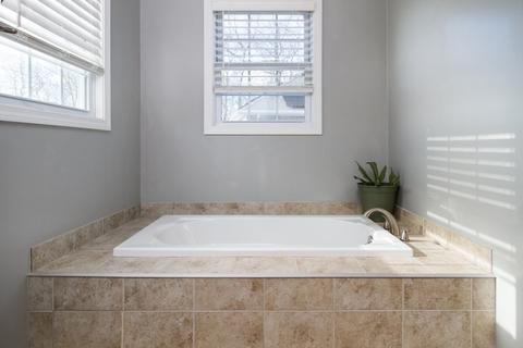 1381 Langley St, Fall River, MA 02720 photo 33
