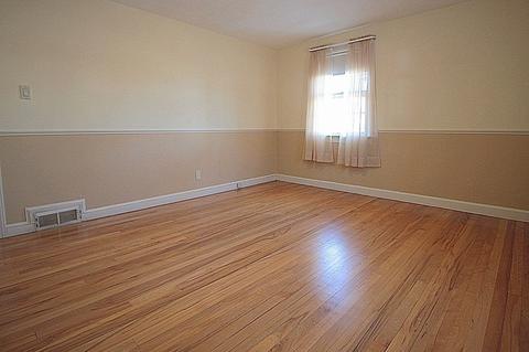 360 Springfield St, Springfield, MA 01107 photo 25