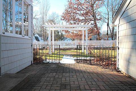 360 Springfield St, Springfield, MA 01107 photo 35