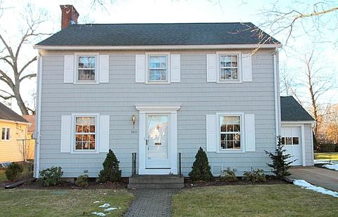 360 Springfield St, Springfield, MA 01107 photo 1