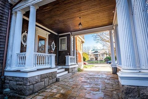 654 Highland Ave, Fall River, MA 02720 photo 6