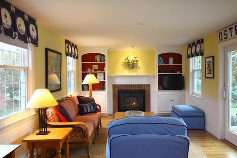 31 Ginger Ln, Barnstable, MA 02655 photo 1