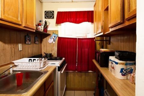 28 Cook St, Fall River, MA 02724 photo 9
