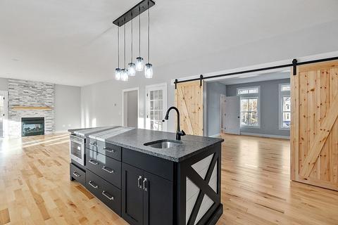 1 Bumble Bee Way, Acton, MA 01720 photo 8