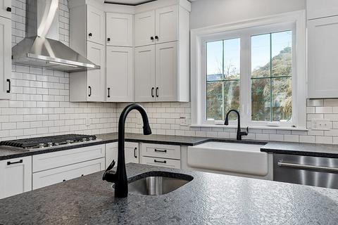 1 Bumble Bee Way, Acton, MA 01720 photo 10