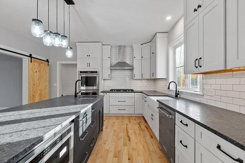 1 Bumble Bee Way, Acton, MA 01720 photo 7