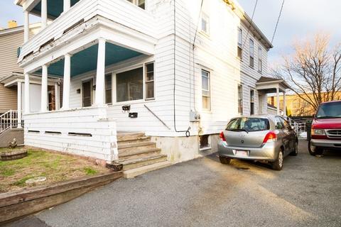 18 Cook St, Fall River, MA 02724 photo 4