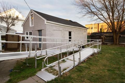 18 Cook St, Fall River, MA 02724 photo 5
