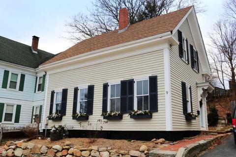 9 Marsh St, Gloucester, MA 01930 photo 1