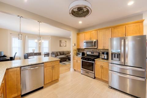 32 Greendale Ave, Worcester, MA 01606 photo 7