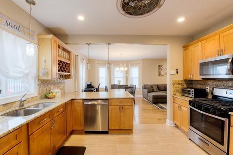 32 Greendale Ave, Worcester, MA 01606 photo 5