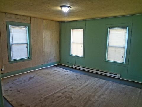 8 Cherry St, Ware, MA 01082 photo 15