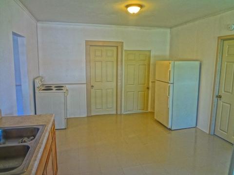 8 Cherry St, Ware, MA 01082 photo 4
