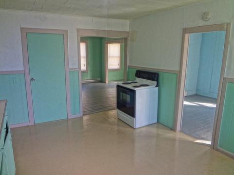 8 Cherry St, Ware, MA 01082 photo 24