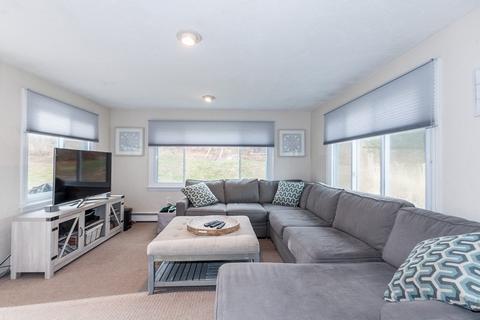 12 Casey St, Canton, MA 02021 photo 17