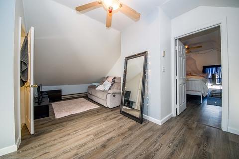 811 Walnut, Fall River, MA 02720 photo 12
