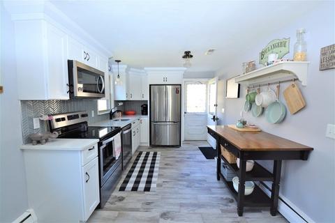 314 Oak St, Raynham, MA 02767 photo 13