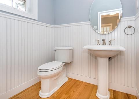 984 Greendale Ave, Needham, MA 02494 photo 15