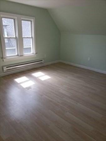 22 Wendell Pl, Springfield, MA 01105 photo 16