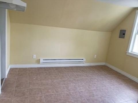 22 Wendell Pl, Springfield, MA 01105 photo 21