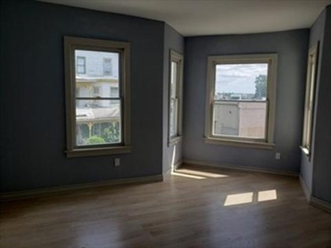 22 Wendell Pl, Springfield, MA 01105 photo 13