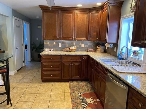 9 Mark St, Ayer, MA 01432 photo 3