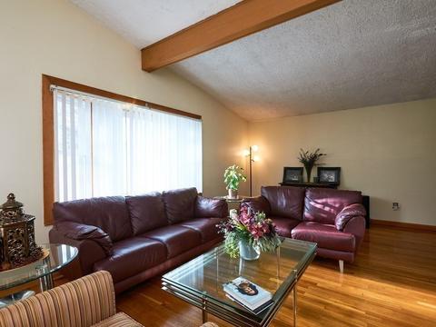 27 Darrell Dr, Randolph, MA 02368 photo 6