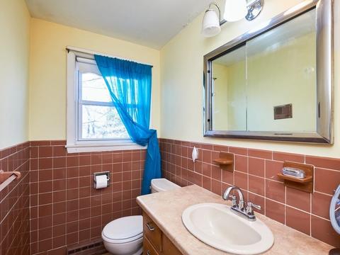 27 Darrell Dr, Randolph, MA 02368 photo 15