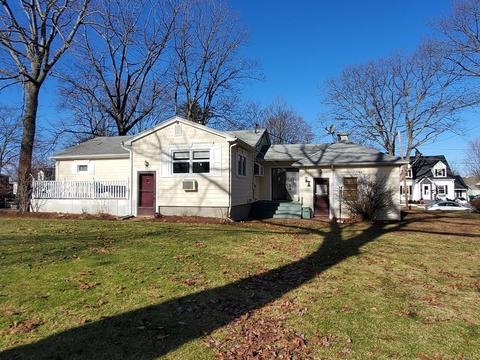 13 Morris St, Webster, MA 01570 photo 5