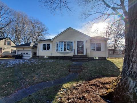13 Morris St, Webster, MA 01570 photo 4