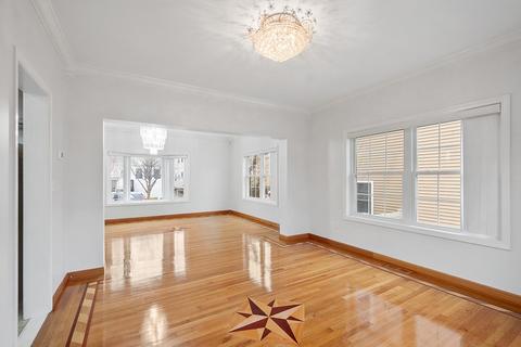 108 Kinsman St, Everett, MA 02149 photo 5