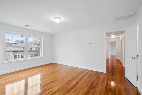 108 Kinsman St, Everett, MA 02149 photo 13