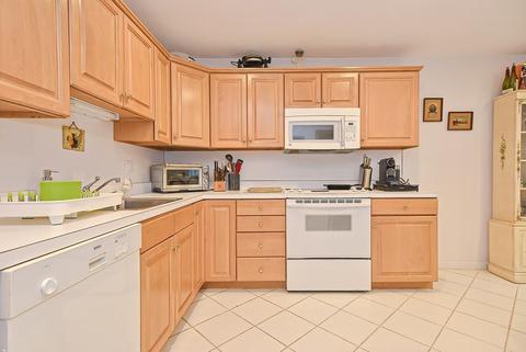 63 Maple St #D, Canton, MA 02021 photo 7