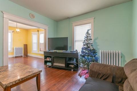 24 Walton St, Chicopee, MA 01013 photo 11