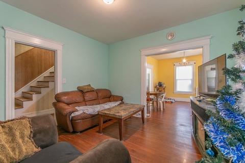24 Walton St, Chicopee, MA 01013 photo 10