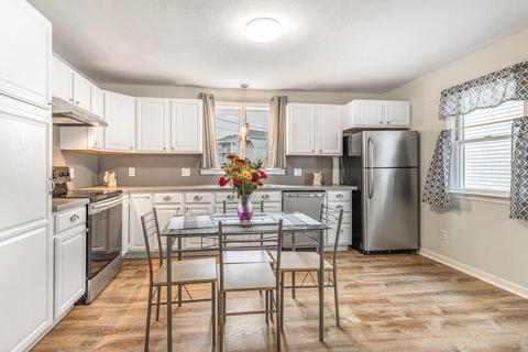 3 Camp St, Worcester, MA 01603 photo 8