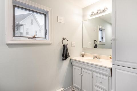 3 Camp St, Worcester, MA 01603 photo 18
