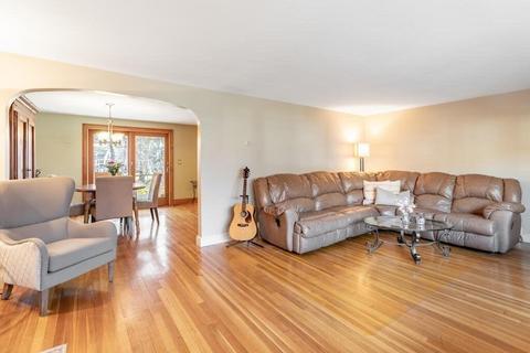 31 Batchelder Rd, Reading, MA 01867 photo 6