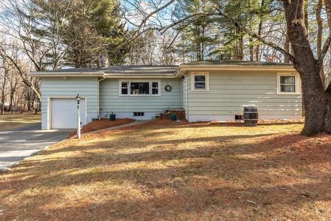 31 Batchelder Rd, Reading, MA 01867 photo 2
