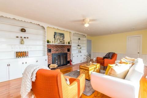 8 Wild Rose Ave, Wareham, MA 02558 photo 6