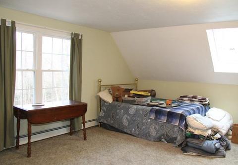 80 Maple St, Douglas, MA 01516 photo 12