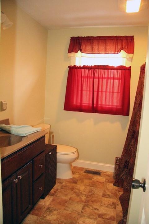 80 Maple St, Douglas, MA 01516 photo 3