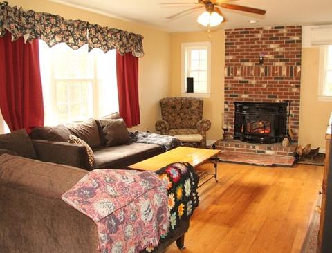 80 Maple St, Douglas, MA 01516 photo 7