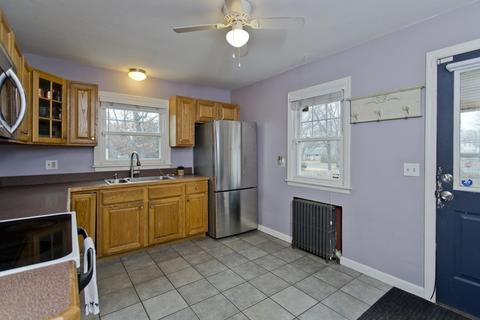 104 Ashbrook St, Springfield, MA 01118 photo 5
