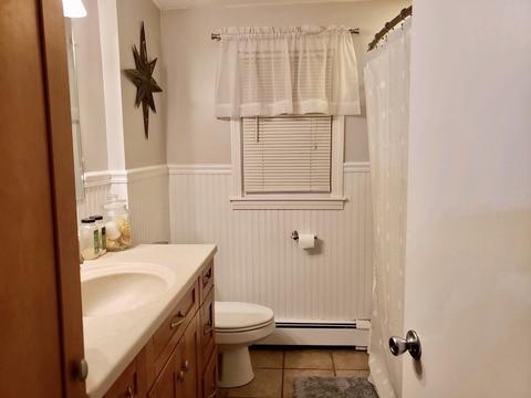 245 Rolf Ave, Chicopee, MA 01020 photo 12