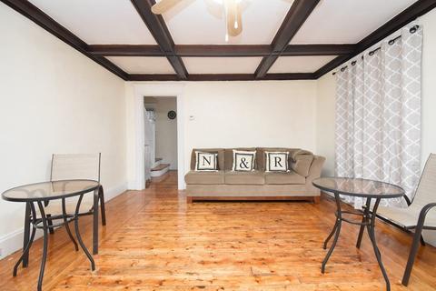 18 Norfolk St, Springfield, MA 01109 photo 6