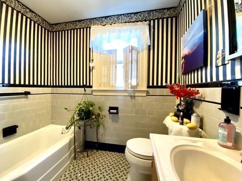 596 Florence St, Fall River, MA 02720 photo 7
